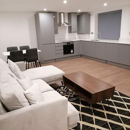 Stunning Rooms By Nine Elms Station ลอนดอน ภายนอก รูปภาพ